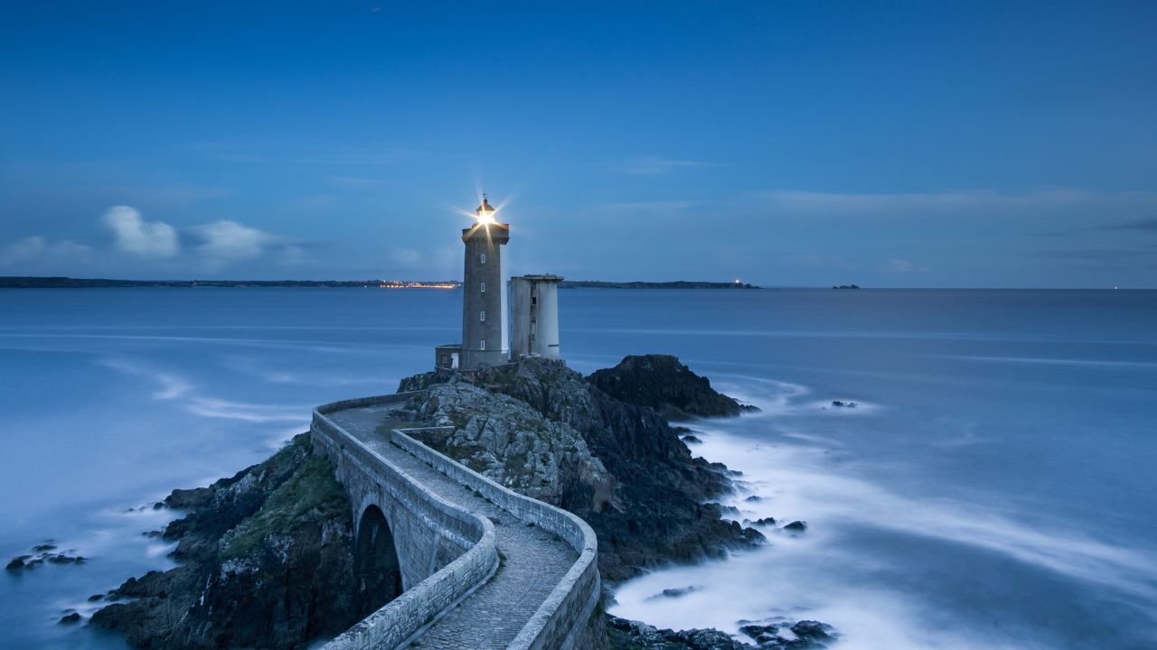 7 Benefits of Trusting God in Everyday Life Ancient Wisdom - Haly Ministries